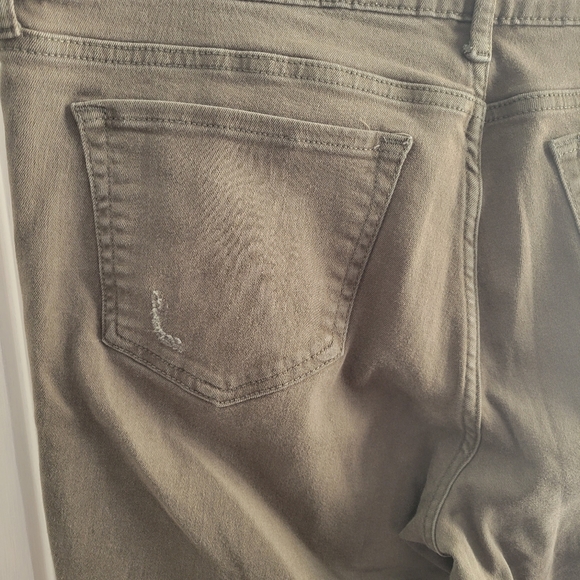 Gap Green Jegging - Picture 6 of 6